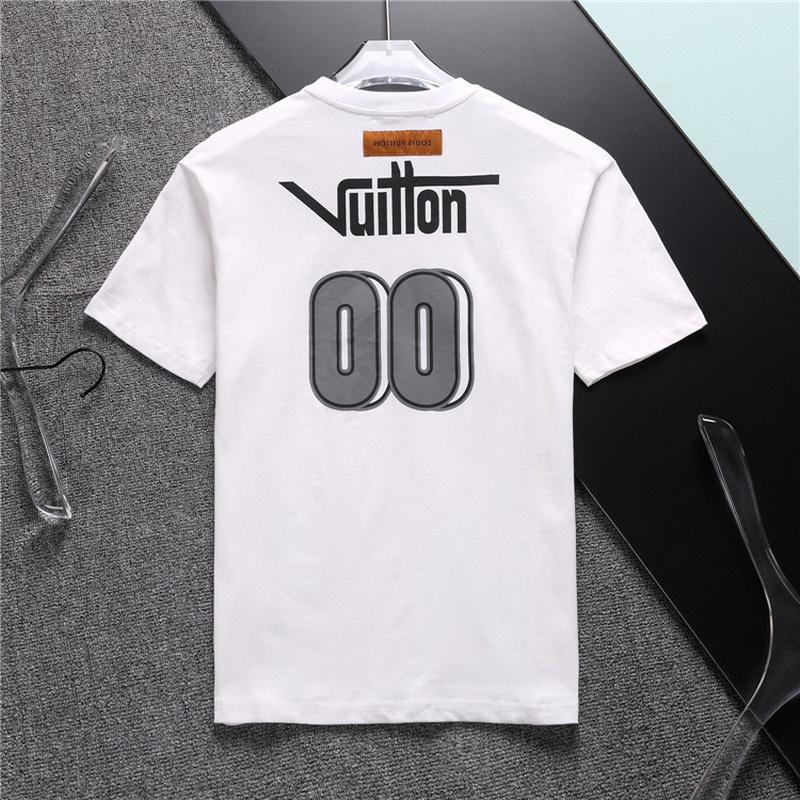 Louis Vuitton Men's T-shirts 1685